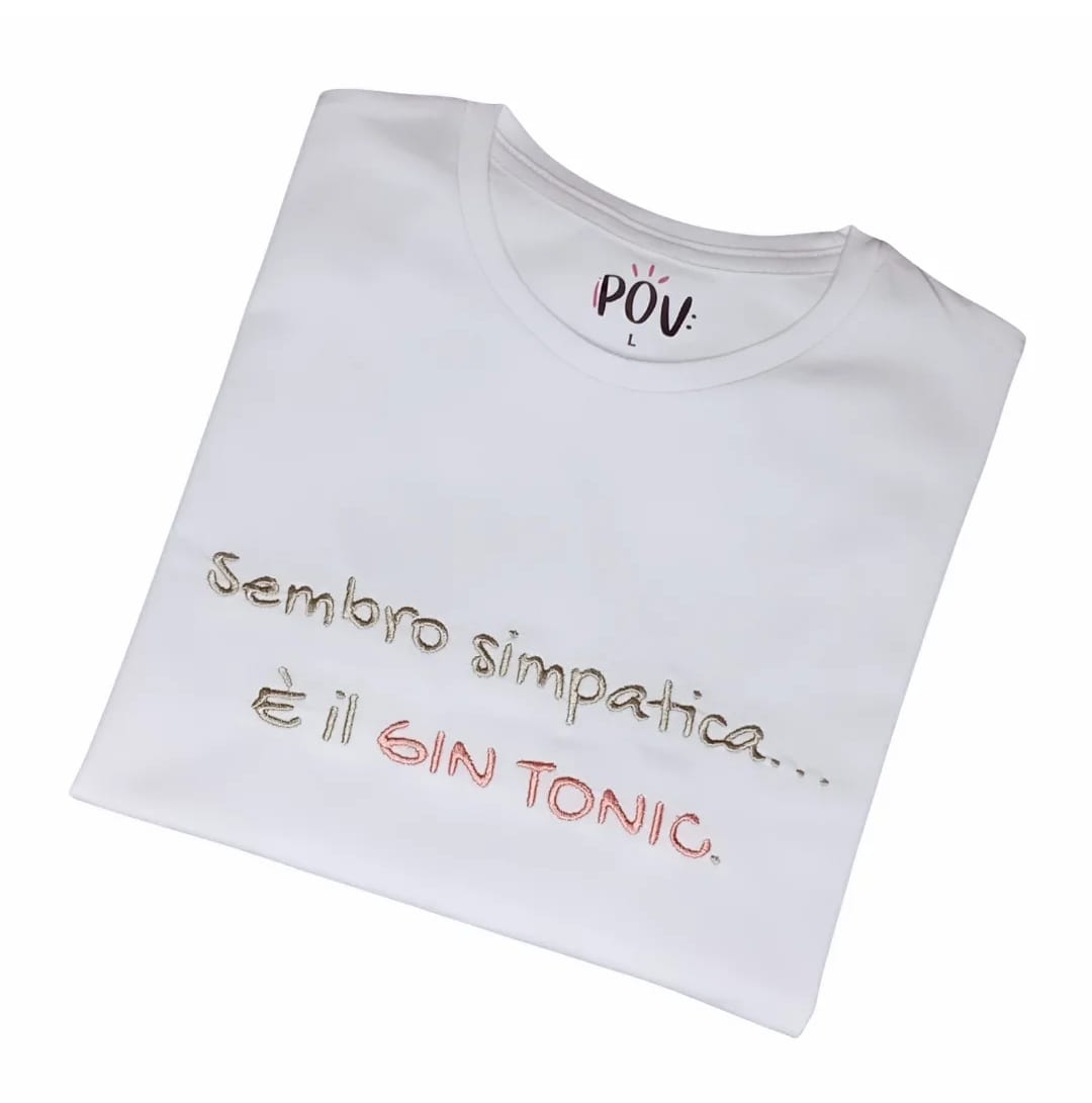 T-shirt Regular unisex POV – personalizza la tua frase inserendola nelle note al check out